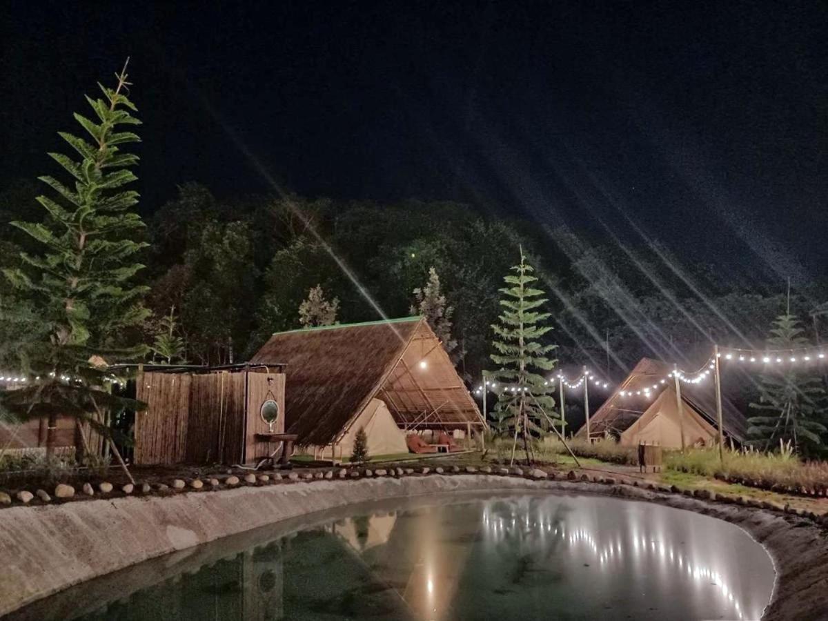 Yellowstone Camps Resort Khao Yai Pak Chong Exterior foto